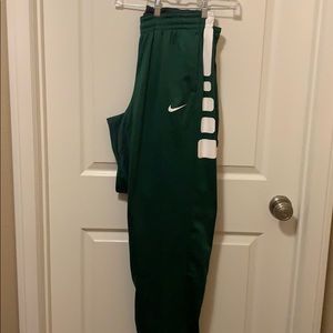 Nike basketball sz XL green pant thermal fit NWT